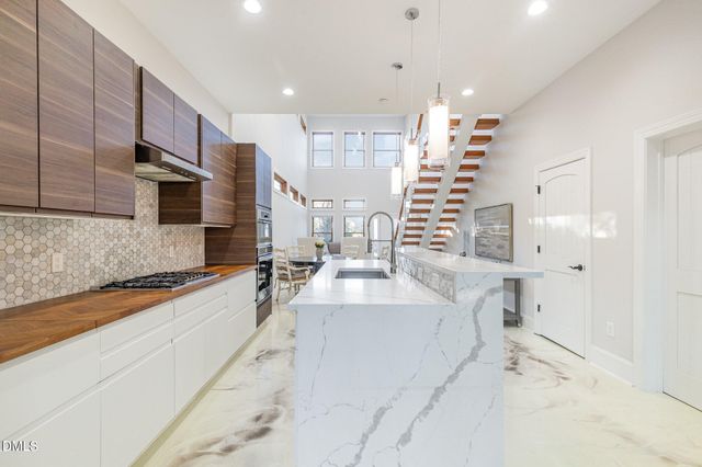 809 Drew Street, Durham, NC 27701