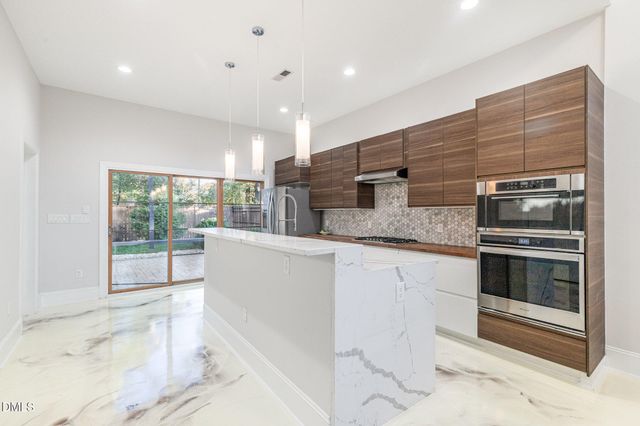 809 Drew Street, Durham, NC 27701