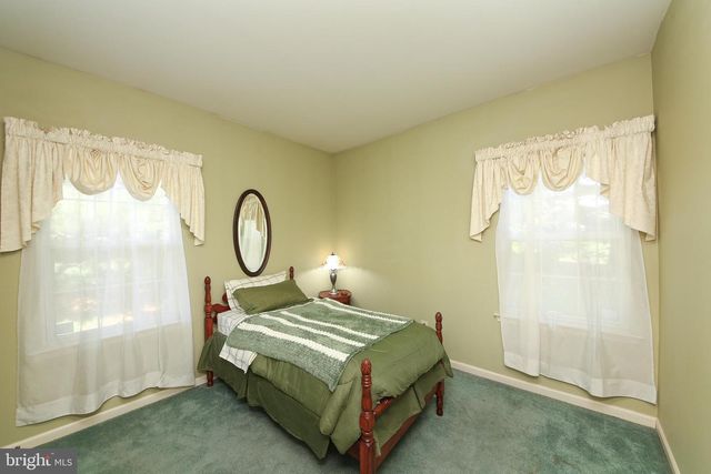 974 INDEPENDENCE LN, Lansdale, PA 19446