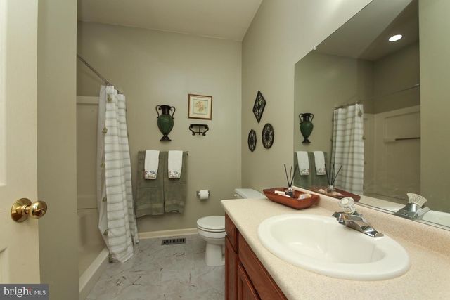 974 INDEPENDENCE LN, Lansdale, PA 19446