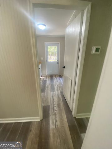 1621 Dukes Waddell Road, Woodbury, GA 30293