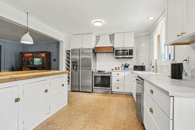 46800 Betty Hill Lane, Plymouth Charter Twp, MI 48170