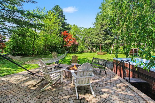 46800 Betty Hill Lane, Plymouth Charter Twp, MI 48170