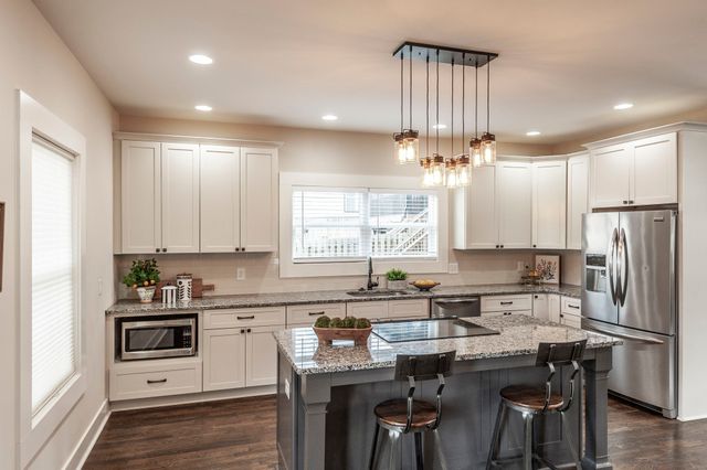 937B Spain Ave, Nashville, TN 37216