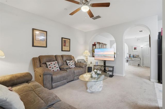6113 APOLLOS CORNER WAY, Orlando, FL 32829