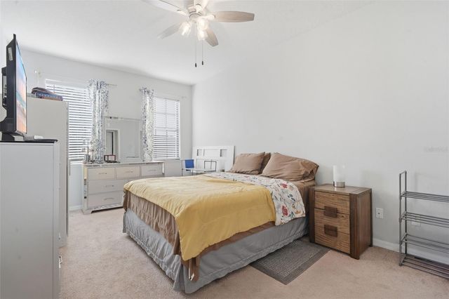 6113 APOLLOS CORNER WAY, Orlando, FL 32829