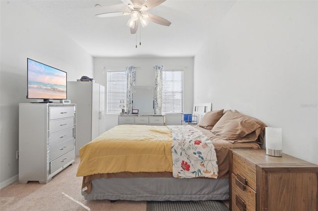 6113 APOLLOS CORNER WAY, Orlando, FL 32829