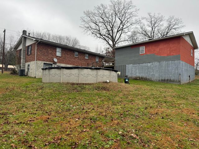 5676 State Highway 1651, Pine Knot, KY 42635