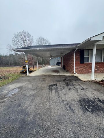 5676 State Highway 1651, Pine Knot, KY 42635