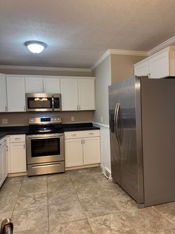 5676 State Highway 1651, Pine Knot, KY 42635