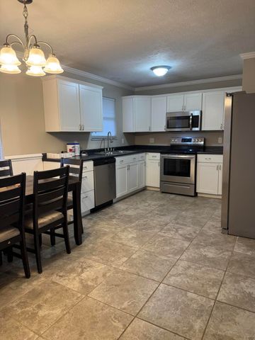 5676 State Highway 1651, Pine Knot, KY 42635