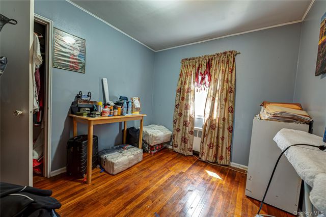 19 South Lane, Huntington, NY 11743