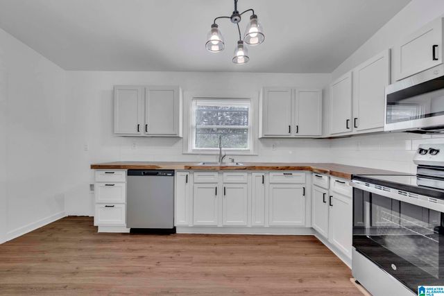 1209 ROSE LYNN LANE, Birmingham, AL 35215