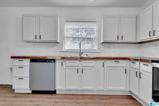 1209 ROSE LYNN LANE, Birmingham, AL 35215