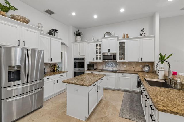5303 CLOUDS PEAK DRIVE, Lutz, FL 33558