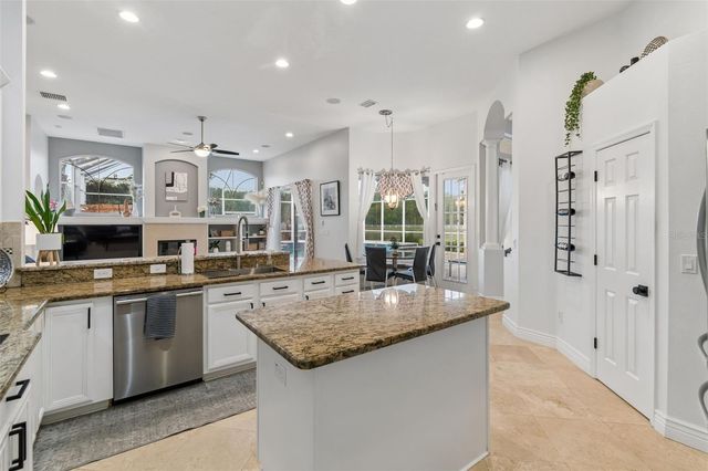 5303 CLOUDS PEAK DRIVE, Lutz, FL 33558