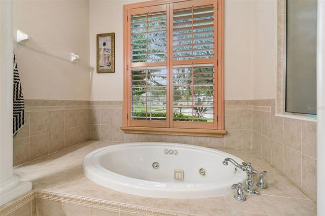 5303 CLOUDS PEAK DRIVE, Lutz, FL 33558