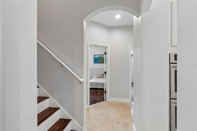 5303 CLOUDS PEAK DRIVE, Lutz, FL 33558