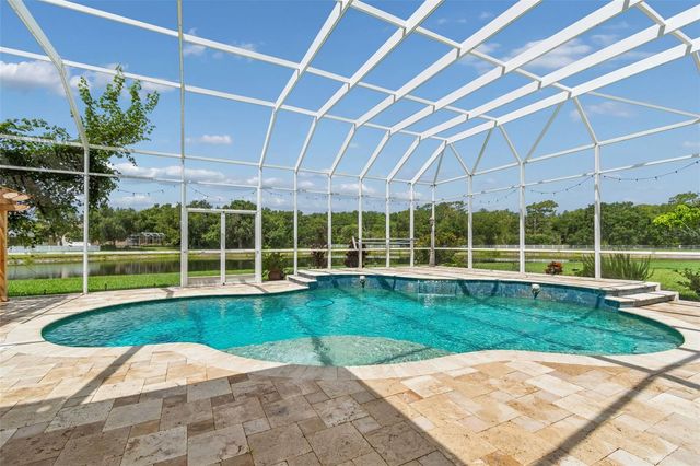 5303 CLOUDS PEAK DRIVE, Lutz, FL 33558