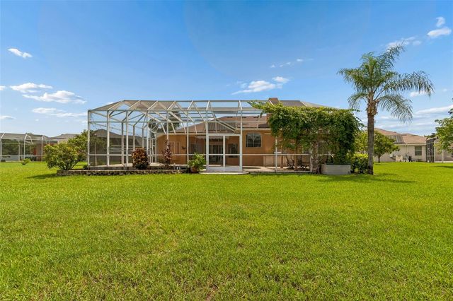 5303 CLOUDS PEAK DRIVE, Lutz, FL 33558