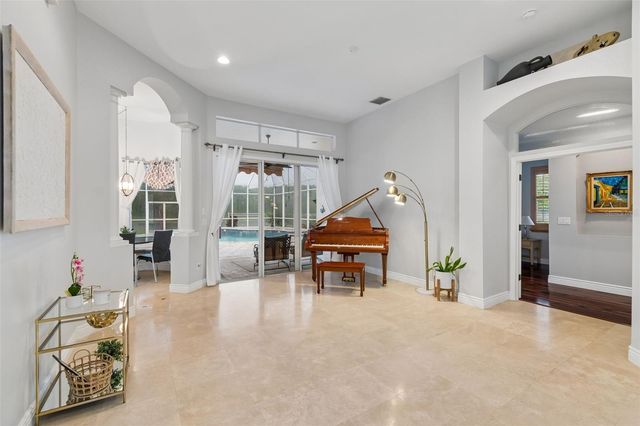 5303 CLOUDS PEAK DRIVE, Lutz, FL 33558