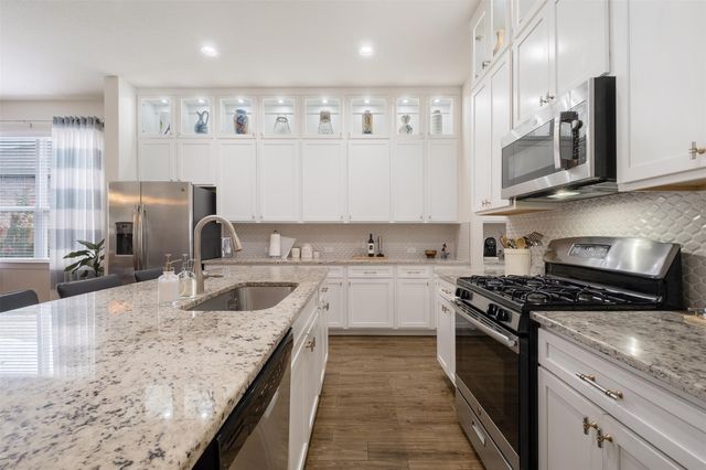 6708 Leonardo DR, Round Rock, TX 78665