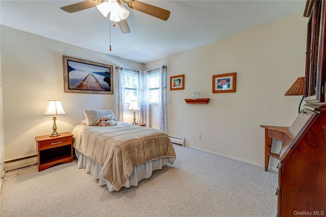 23 Clearbrook Drive, Smithtown, NY 11787