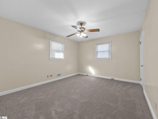 613 Greenhill Road, Spartanburg, SC 29303