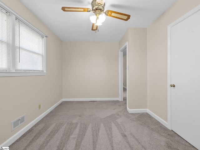 613 Greenhill Road, Spartanburg, SC 29303