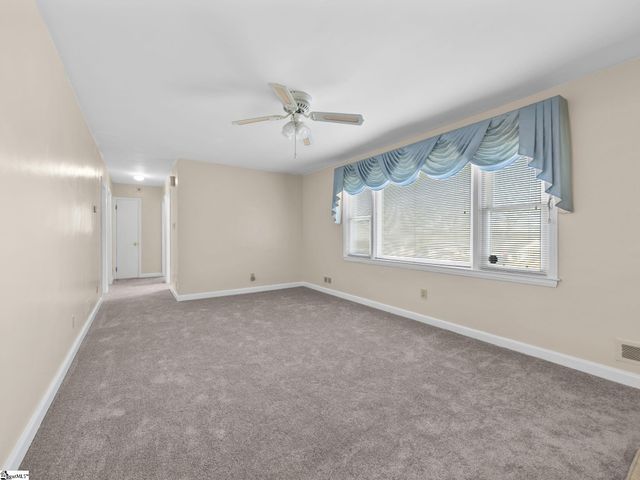 613 Greenhill Road, Spartanburg, SC 29303