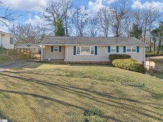 613 Greenhill Road, Spartanburg, SC 29303