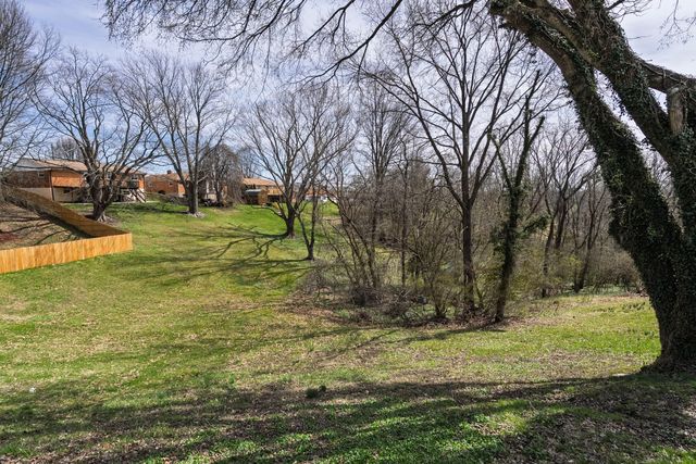 12 Shaw Drive, Alexandria, KY 41001