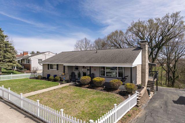 12 Shaw Drive, Alexandria, KY 41001