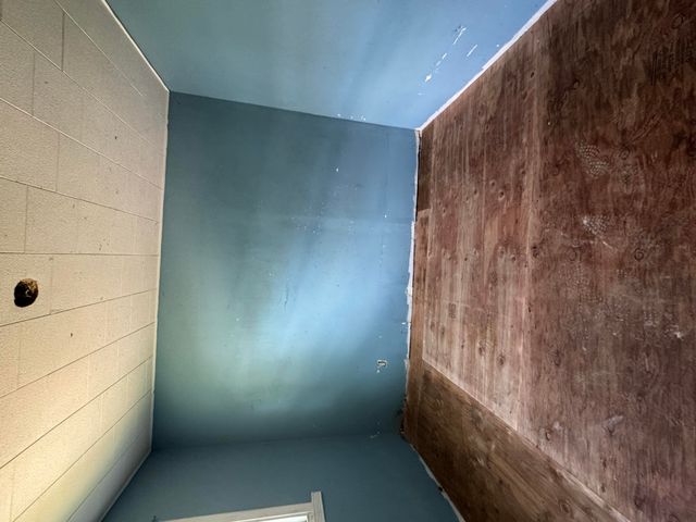 260 N Ohio Street, Hobart, IN 46342