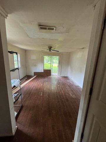260 N Ohio Street, Hobart, IN 46342