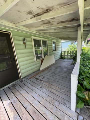 260 N Ohio Street, Hobart, IN 46342