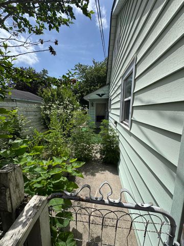 260 N Ohio Street, Hobart, IN 46342