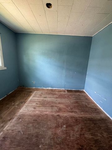 260 N Ohio Street, Hobart, IN 46342