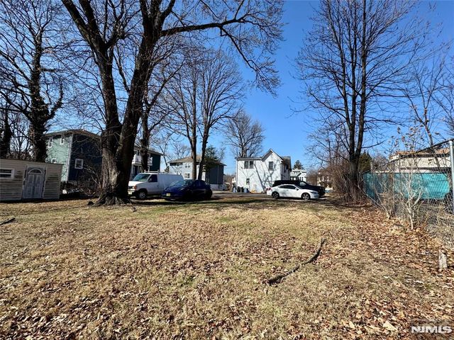 395 Teaneck Road, Ridgefield Park, NJ 07660