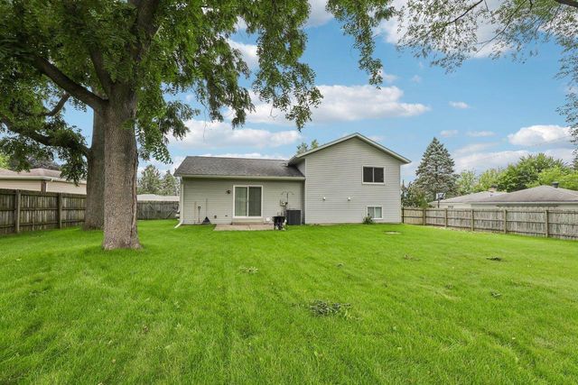280 Kierstead Lane, Oregon, WI 53575