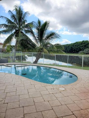 777 Tanglewood Cir, Weston, FL 33327
