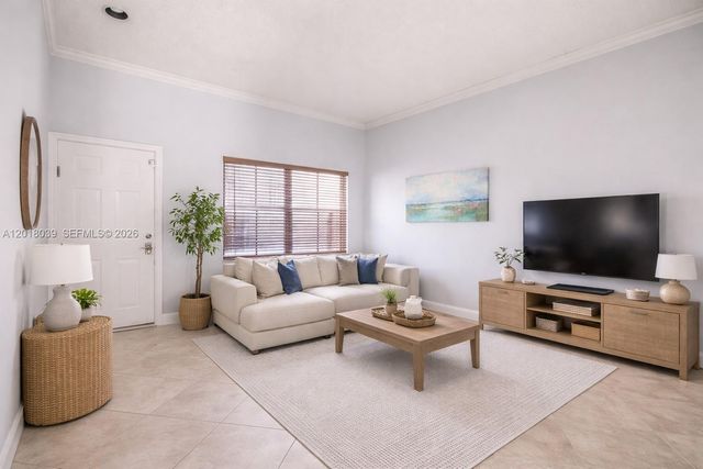 777 Tanglewood Cir, Weston, FL 33327