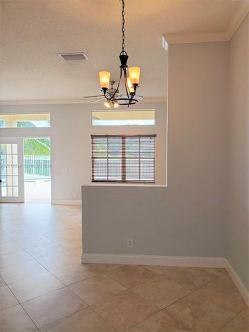 777 Tanglewood Cir, Weston, FL 33327