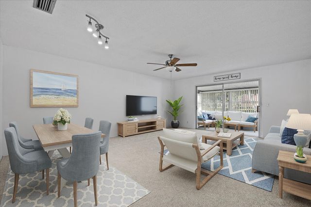 102 Amherst Lane, Greenacres, FL 33467