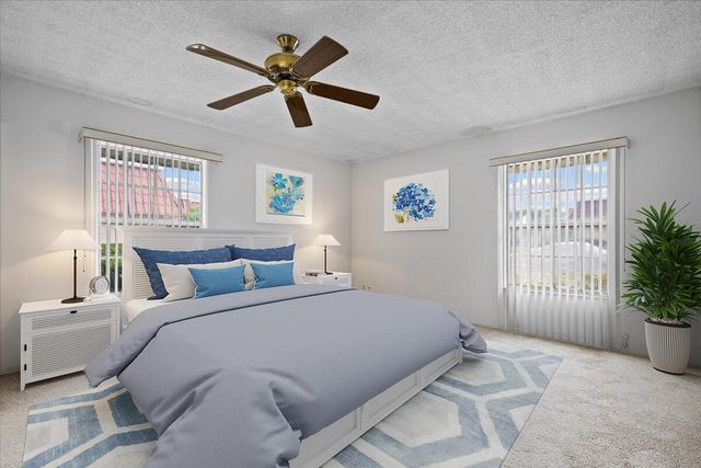 102 Amherst Lane, Greenacres, FL 33467