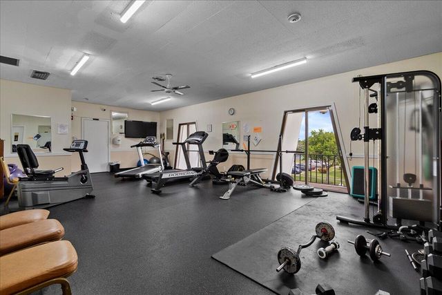 102 Amherst Lane, Greenacres, FL 33467