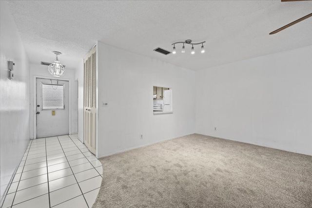 102 Amherst Lane, Greenacres, FL 33467