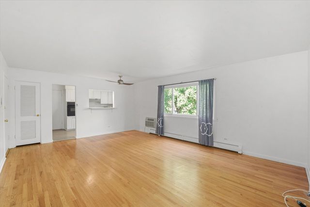 200 South Boulevard 1A, Evanston, IL 60202