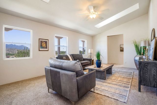 60 Camino De La Questa Del Aire, Placitas, NM 87043