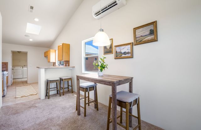 60 Camino De La Questa Del Aire, Placitas, NM 87043